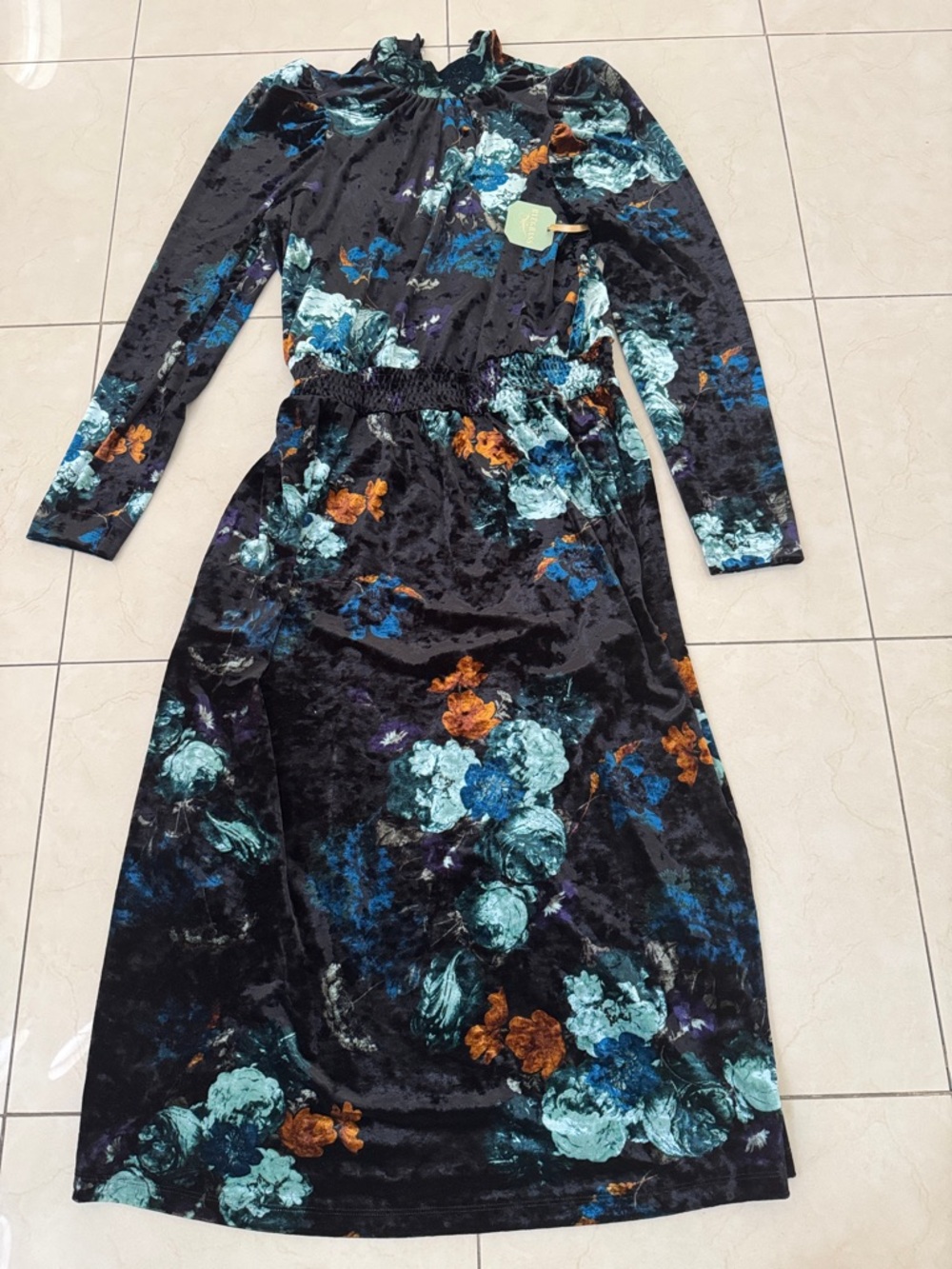 Black Velvet Floral Long-Sleeve Midi Dress with Smocked Waist